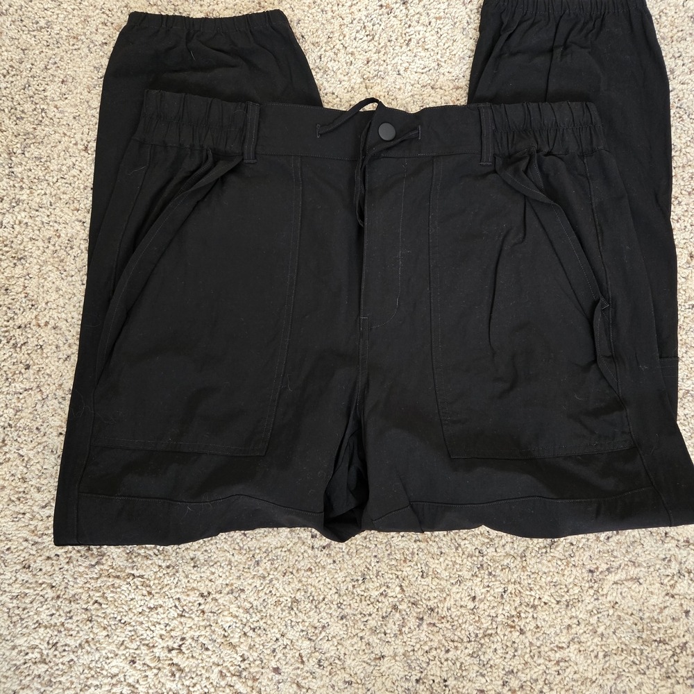 CAbi Black Jogger Pants - Picture 3 of 6